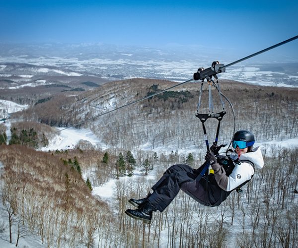 Ski Falls & Zip Calls – A Thrill Seeker’s Manali